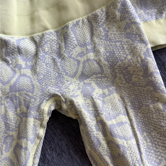 Bombshell Outfit Set - Picture 5 of 12